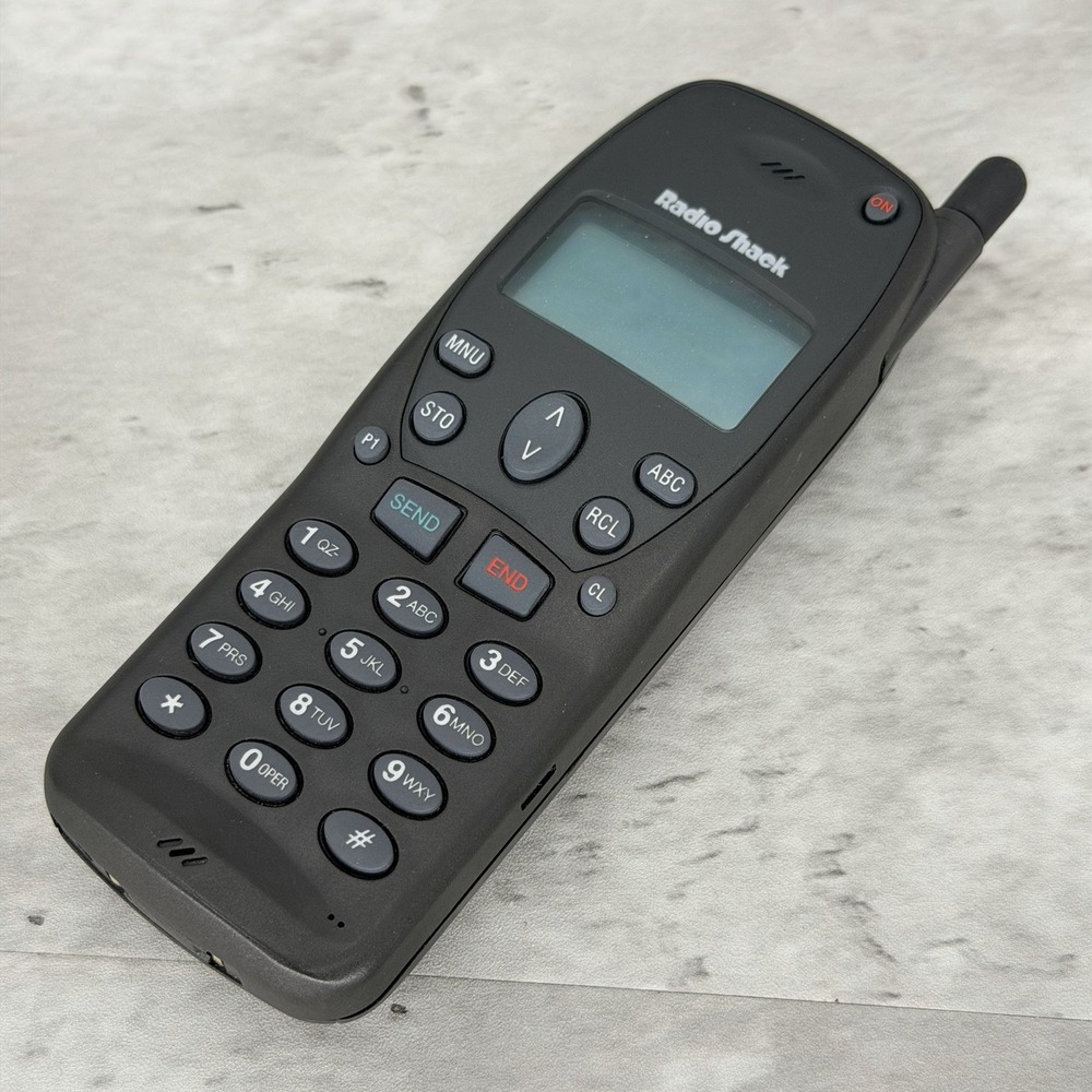 Vintage TANDY RADIO SHACK Mini Handheld Cellular Cell Phone CT-352 w Battery